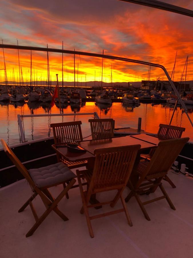 Homeboat-Bateau Hotel Ginebra Exterior foto